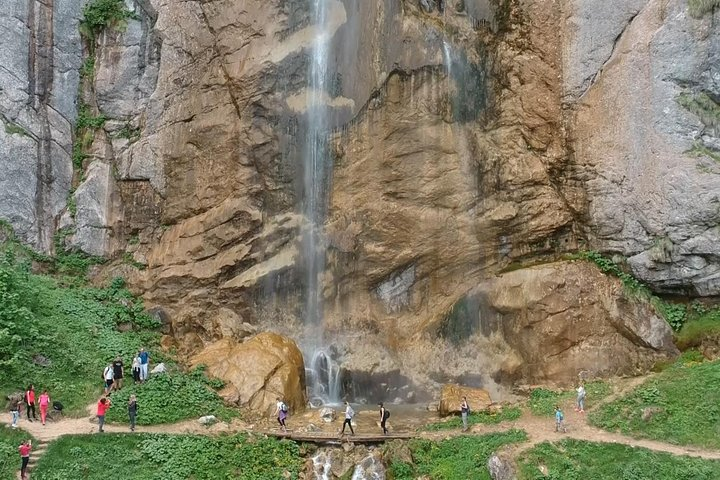 Trekking Skakavac - Photo 1 of 5